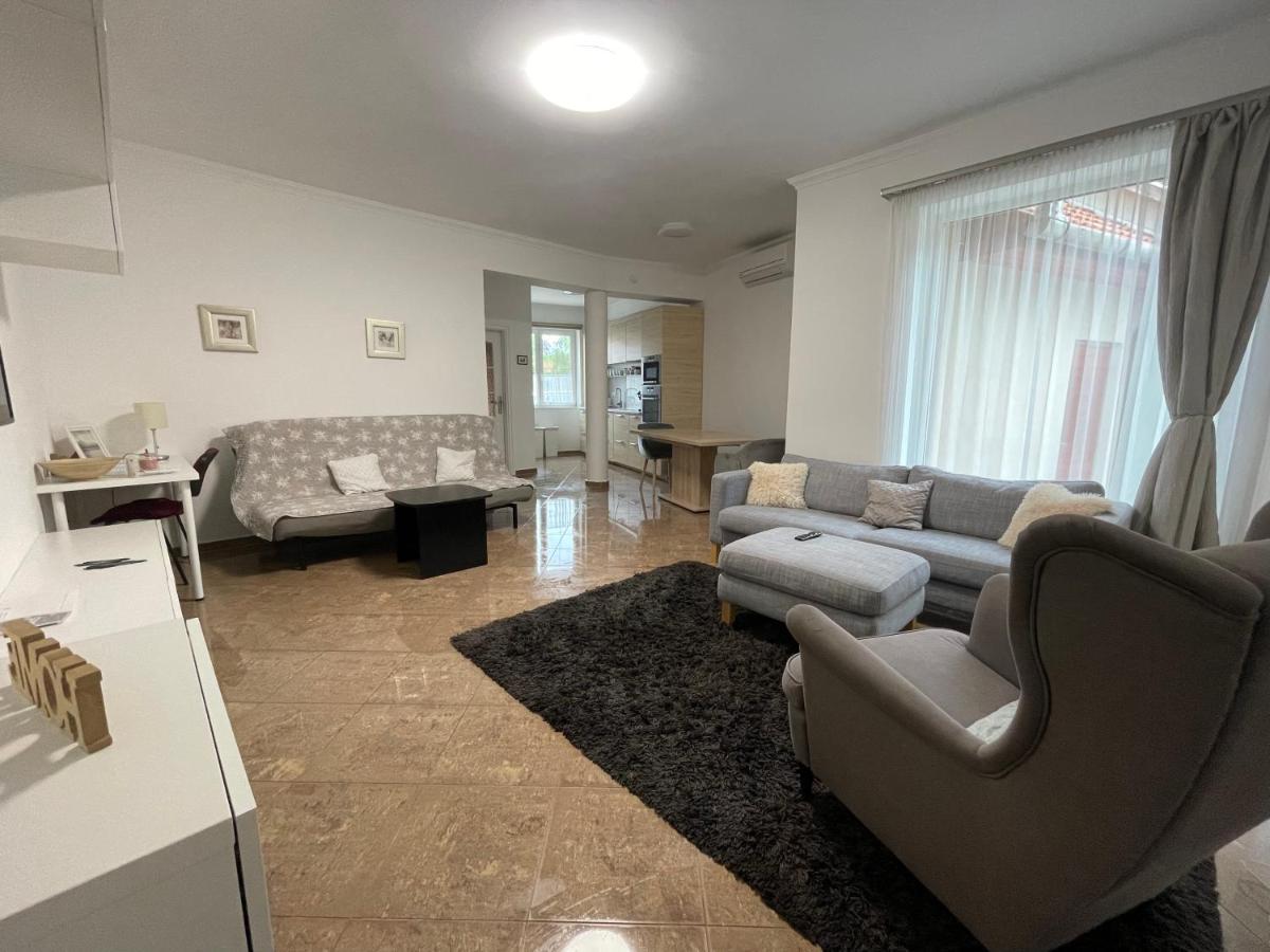 Appartement K33 à Tiszaújváros Extérieur photo